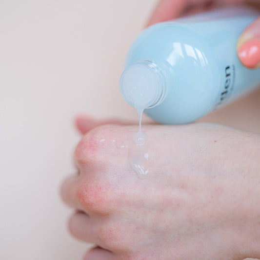 Textuur van Torriden Dive In Low Molecular Hyaluronic Acid Booster