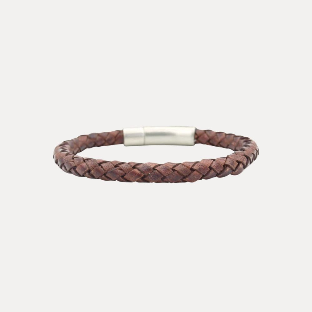 Bruin leren armband gevlochten