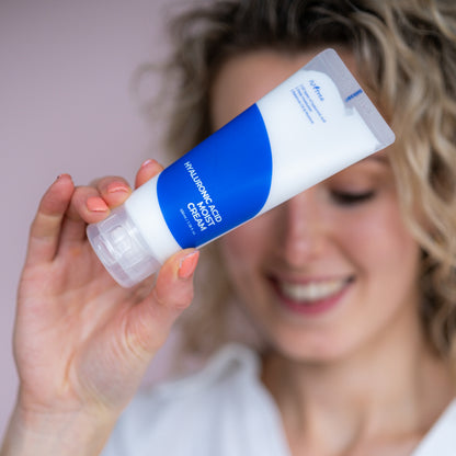 Isntree Hyaluronic Acid Moist Cream