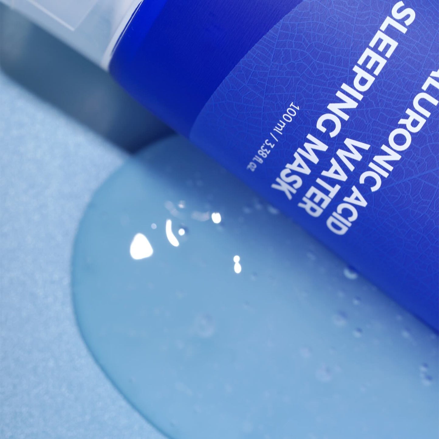 Textuur van de Isntree Hyaluronic Acid Water Sleeping Mask