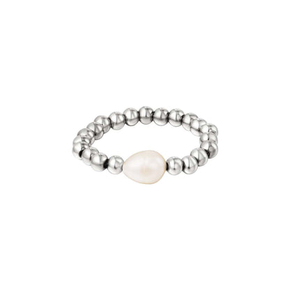 Kralen ring met parel