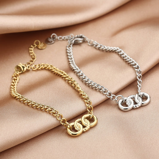 Schakelarmband met in elkaar verweven cirkels